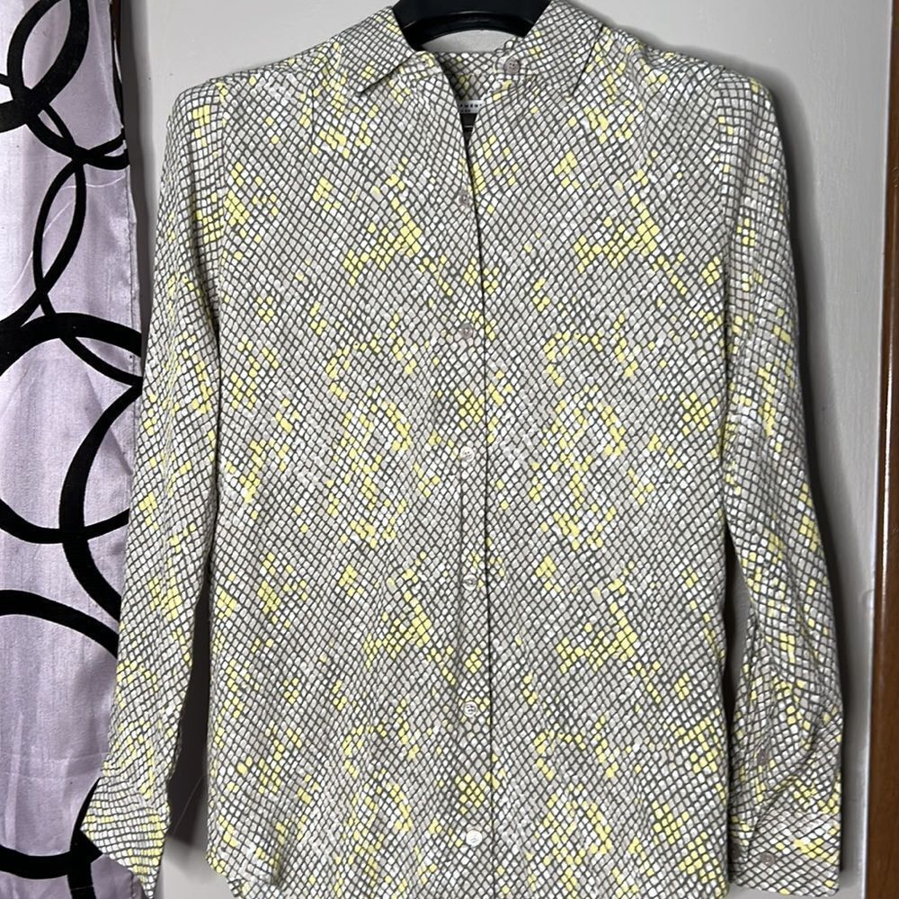 Equipment Femme Women's Size XSmall Snake Print Poplin Essential Shirt - Picture 2 of 11